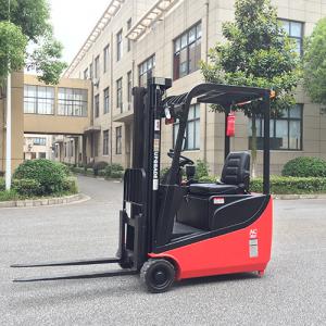 平衡重式三支點(diǎn)叉車(chē)SGE1530